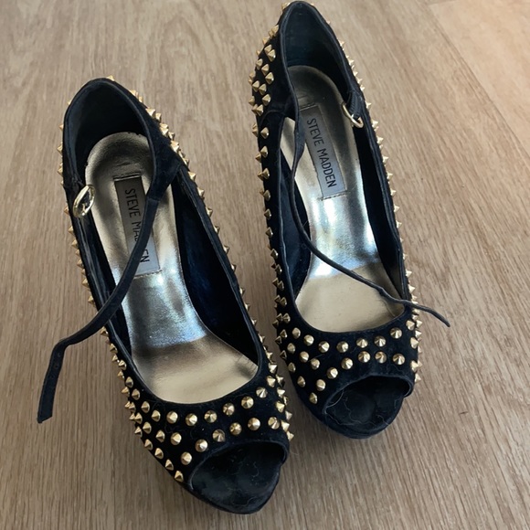 Steve Madden Gold Spikes - Picture 5 of 5